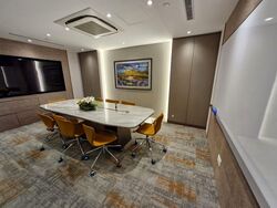 Arc 380 (D8), Office #579457571